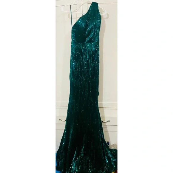 Portia & Scarlett PS2045 Emerald Green Sequin Gown Portia & Scarlett PS2045 Emerald Green Sequin Gown